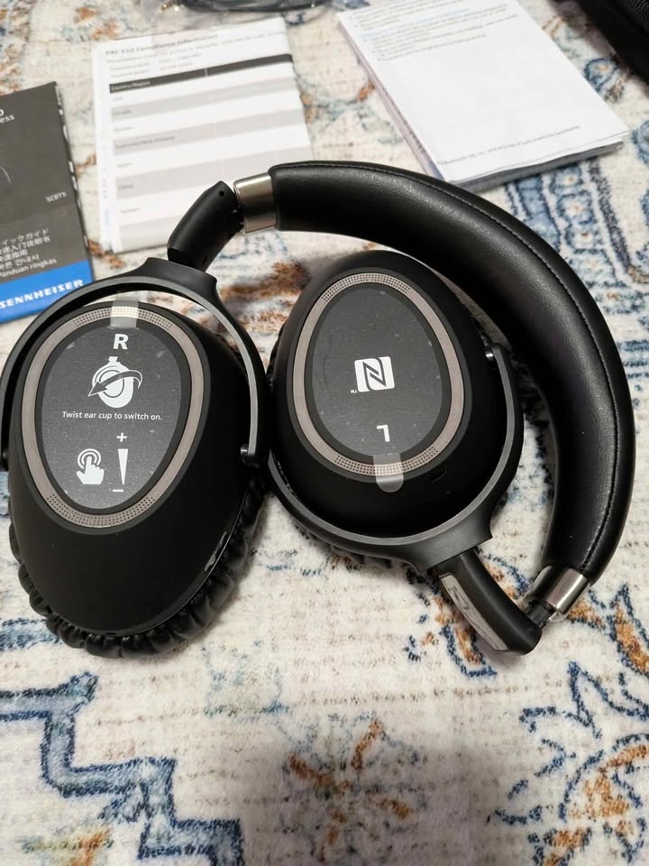 Sennheiser PXC 550 Bluetooth ANC Studio Headphones - photo 3