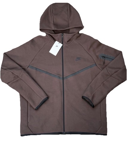 Nike Tech Fleece: Small Windrunner Baroque Brown NWT -Sweater