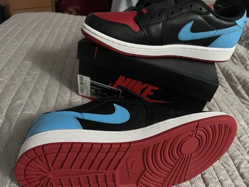 Nike Jordan 1 Low UNC to Chicago Women’s 11/Men’s 8.5