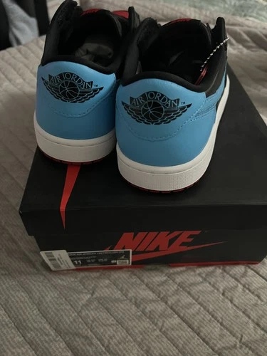 Nike Jordan 1 Low UNC to Chicago Women’s 11/Men’s 8.5 - photo 3