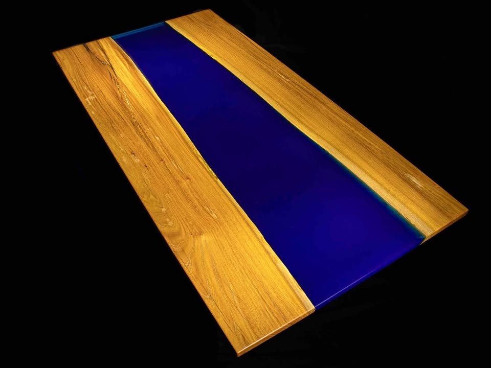 Blue Transparent epoxy table