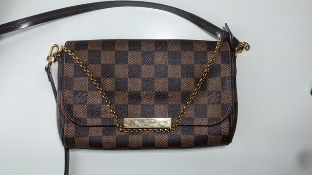 Louis Vuitton Favorite PM – Authentic