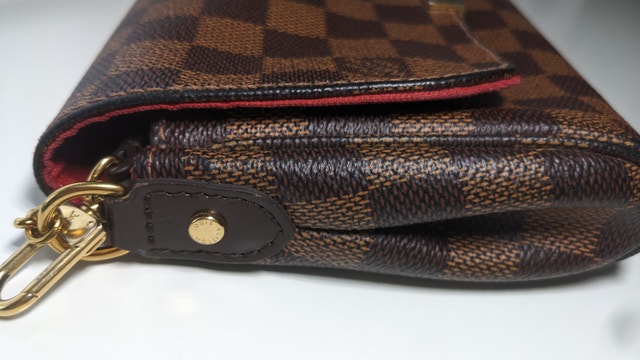 Louis Vuitton Favorite PM – Authentic - photo 2