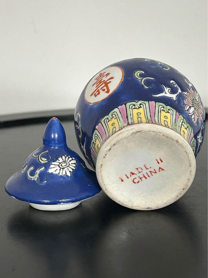 Vintage Chinese Blue & White Porcelain Ginger Jar - photo 5