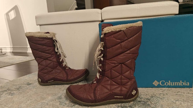 Columbia Winter Boots 8.5 - photo 2