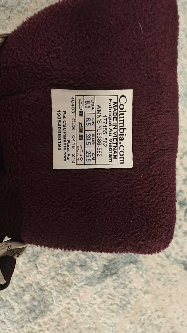 Columbia Winter Boots 8.5 - photo 3