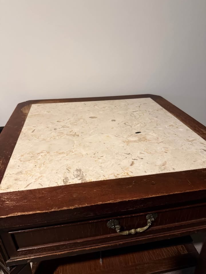 Beautiful marble and wood table - photo 3
