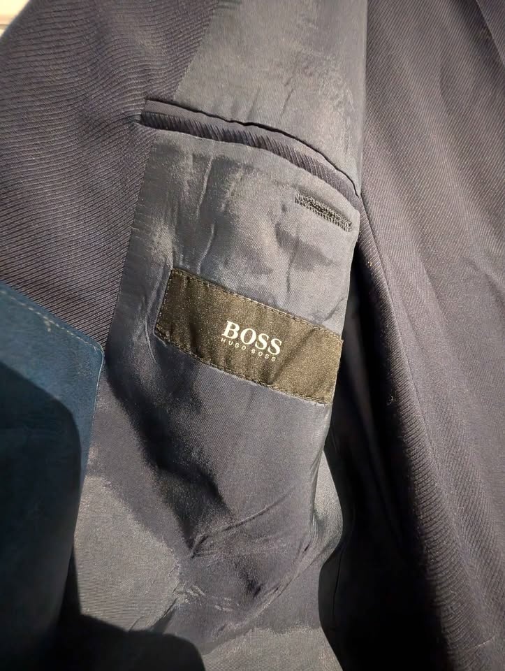 Hugo Boss men's suit 38R slim fit - photo 2