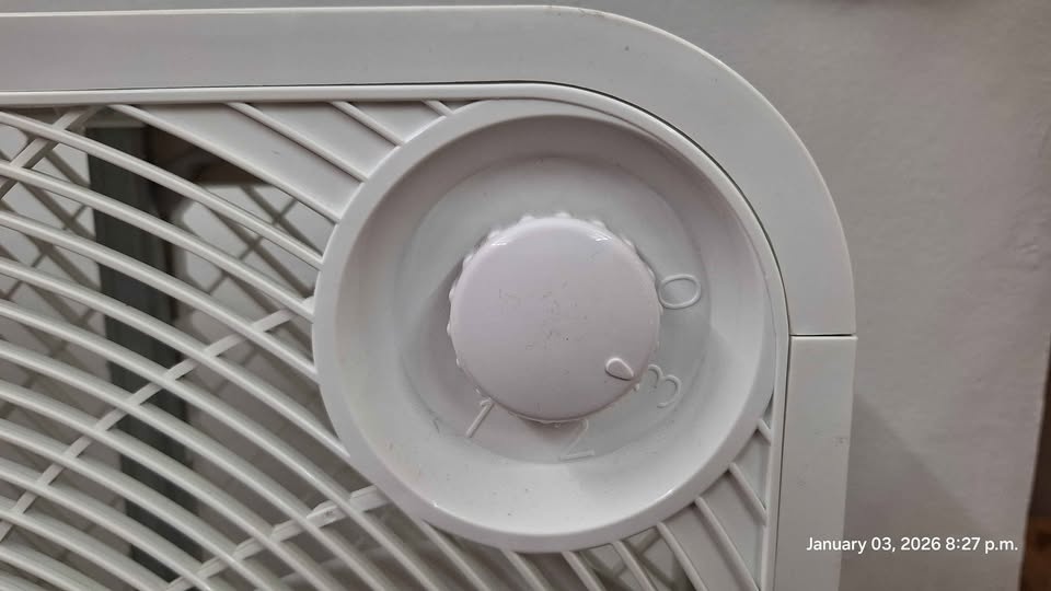 Extremly powerful 5-Blade Portable Box/Floor Fan – 20” like new - photo 3