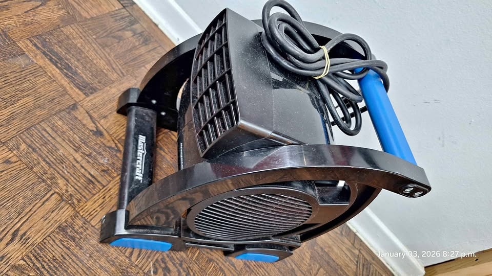 Heavy-Duty Air Mover / Floor Dryer Fan – Works Great