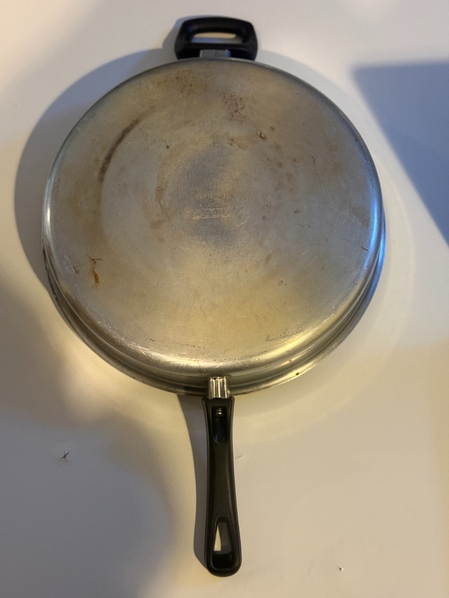 29cm Large Nonstick Frying Pan / Skillet w/ Helper Handle - photo 2
