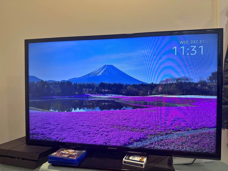 Samsung 43 inch FHD tv