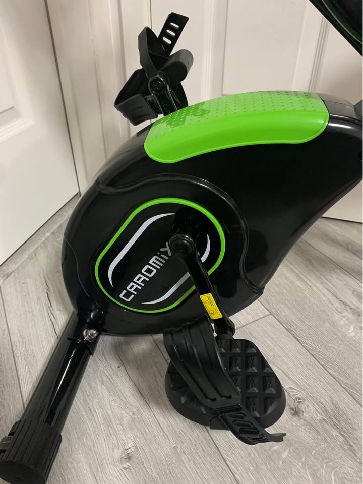 Caromix 5-in-1 Folding Exercise Bike – Magnetic, Compact - photo 3