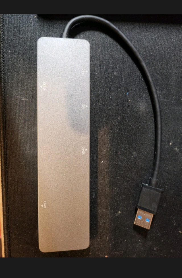 5 in 1 USB adapter