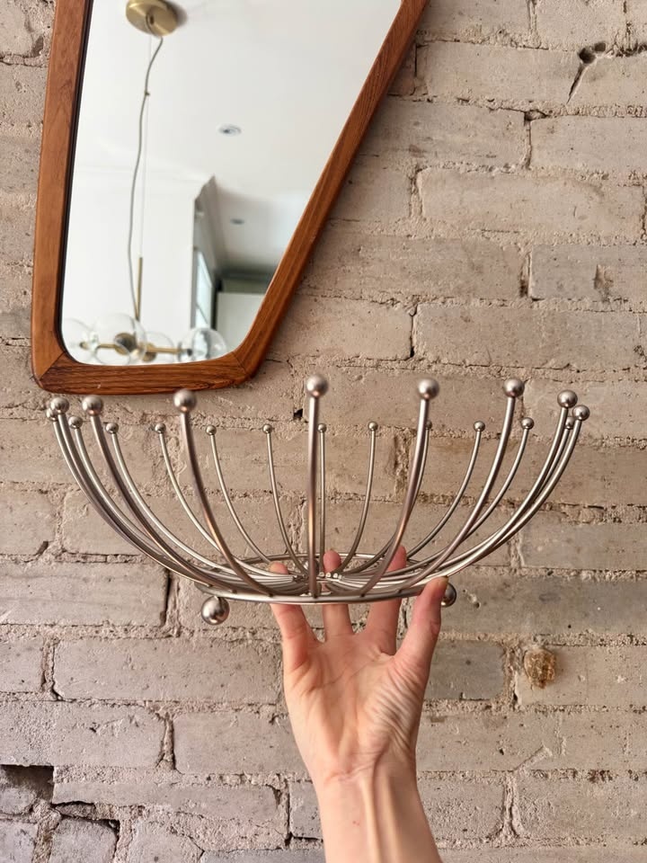 Mid-Century Modern Sputnik-Style Chrome Fruit Bowl - photo 5
