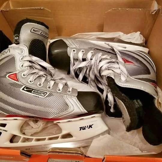 Nike Vapor xv1 hockey skates