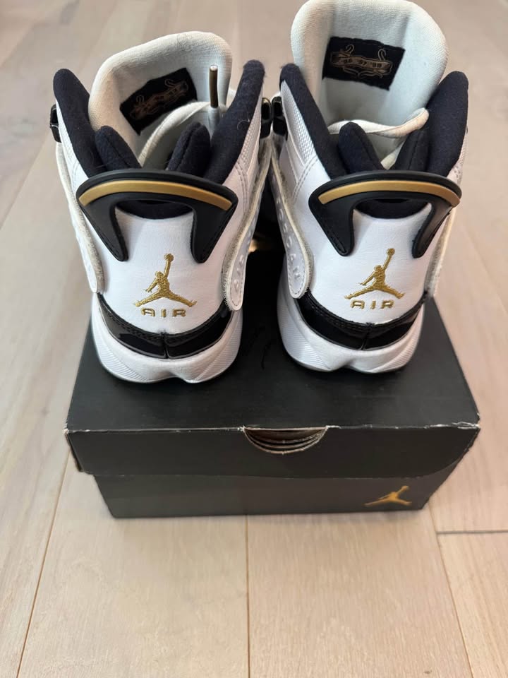 Kids Air Jordan 6 Rings – Size 5.5Y – Black/White/Gold - photo 3
