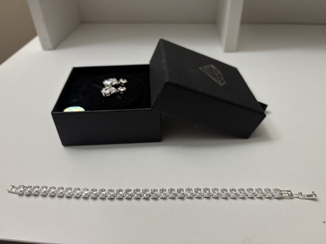 Premium Plated Bracelet & Earring Set - photo 4
