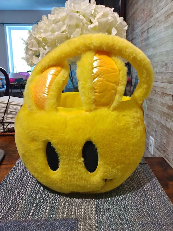 Brand New Yellow Smiley Face Easter Basket