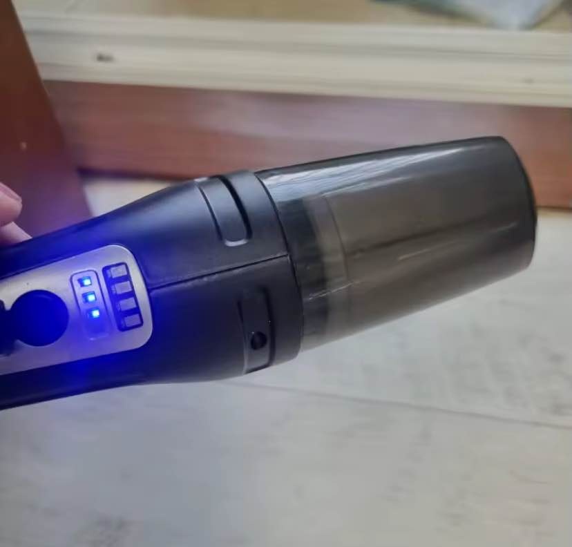 Mini wireless portable vacuum cleaner for car or home - photo 4