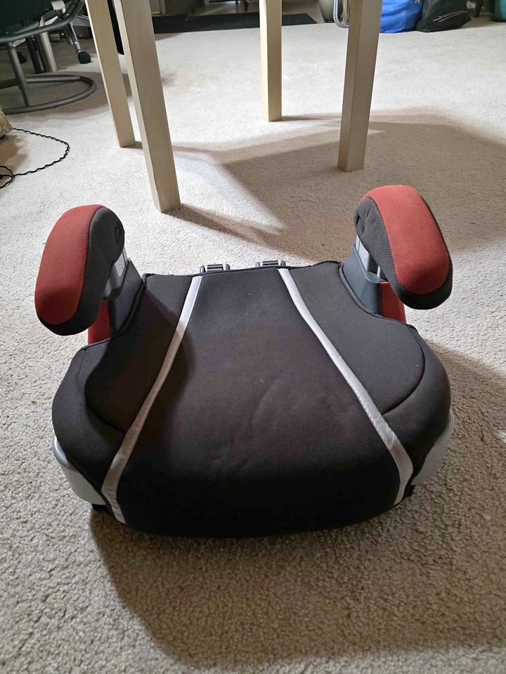 Booster seat