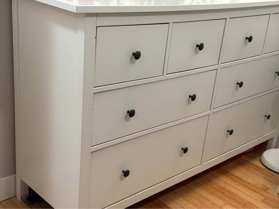 IKEA HEMNES 8-Drawer Dresser – White - photo 5