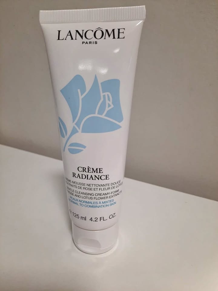 Lancôme - cleansing foam- Crème radiance