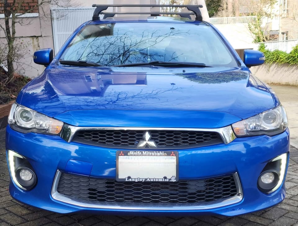 2016 Mitsubishi Lancer GTS AWC - photo 2