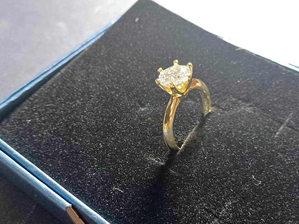 Large 2 CT Moissanite .925 (engagement) ring