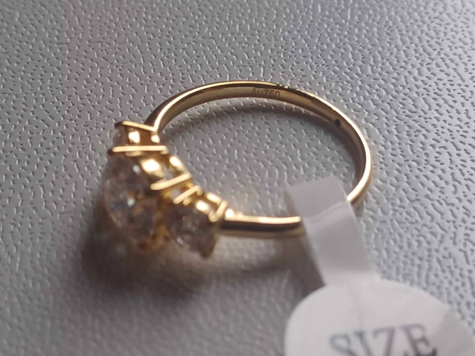 18k Gold ring 1.6 CT Moissanite (engagement, wedding etc) - photo 4