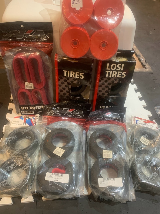 R/C tires and rims