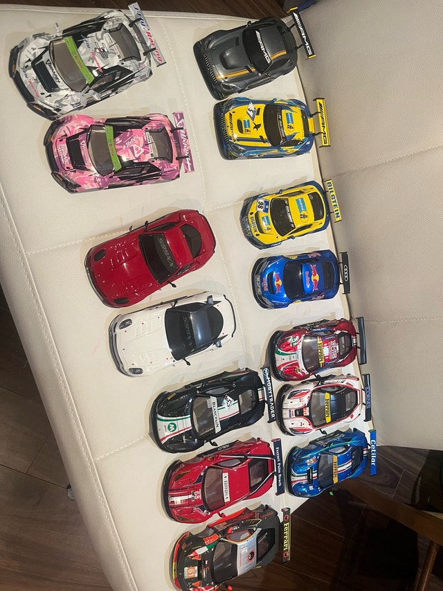 MINT condition Mini-z bodies