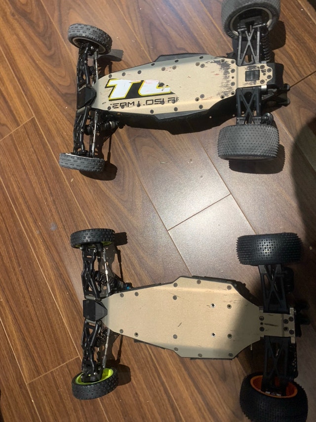 Losi 2.0 and 3.0 rolling chassis - photo 4