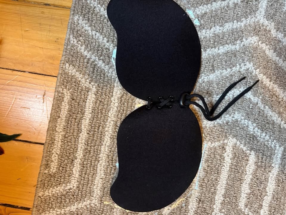 Adhesive push up bra - photo 2