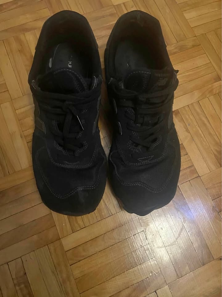 new balance (10 mens)