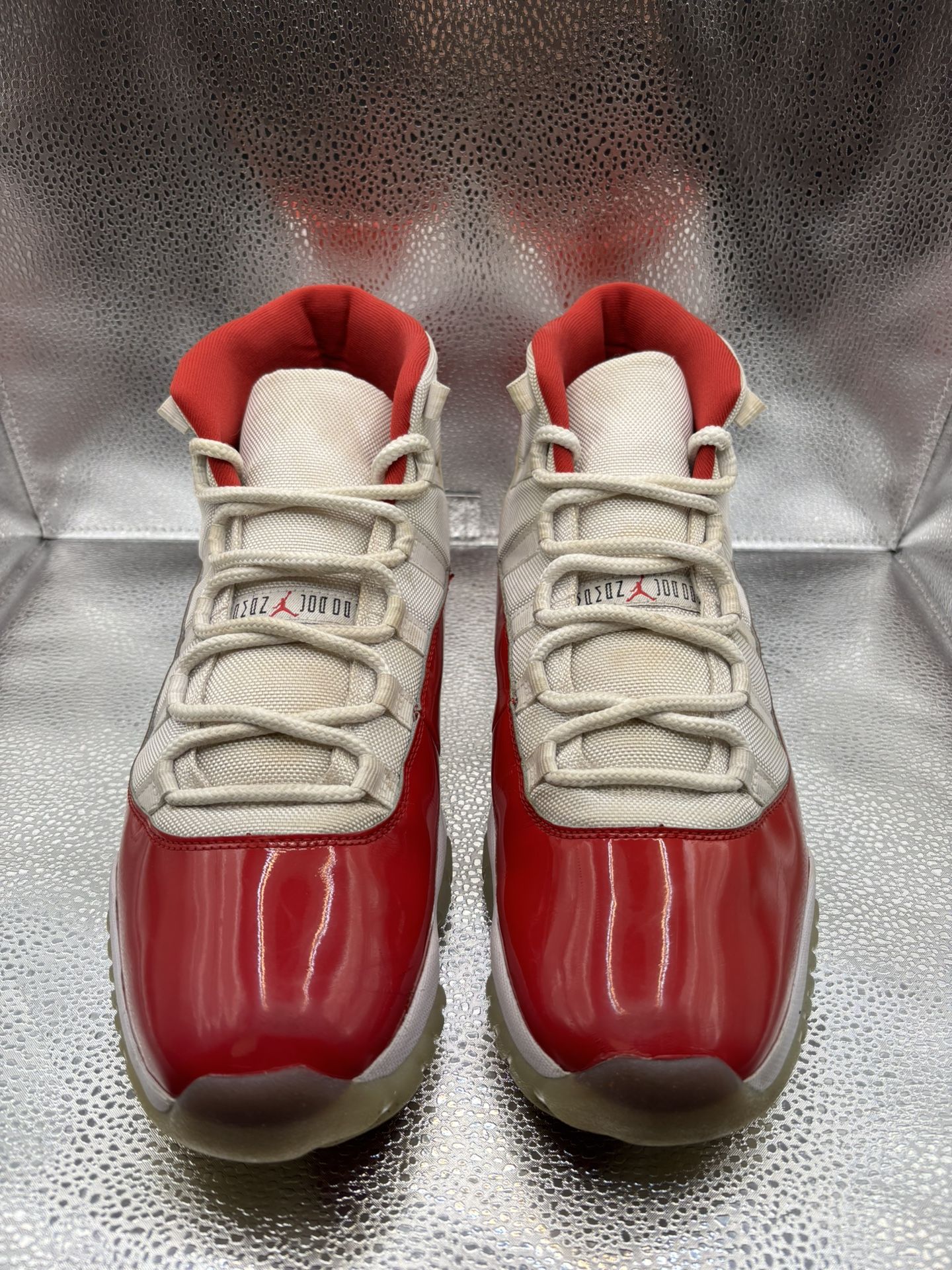 Air Jordan 11 Cherry - photo 2