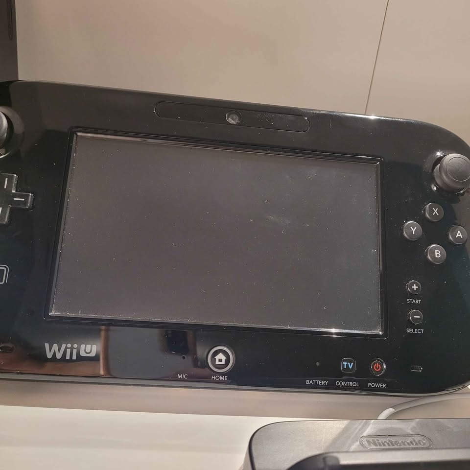 Wii U + Games Bundle Deal *Need Gone Asap* - photo 2