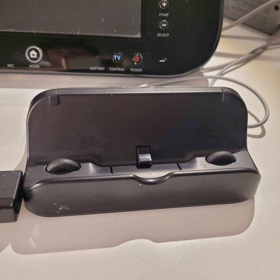 Wii U + Games Bundle Deal *Need Gone Asap* - photo 3