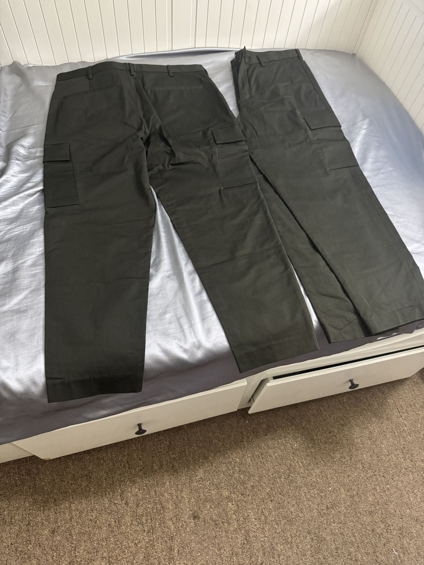 Theory Cargo Pants – Brand New, Size 33, Olive Green - photo 2
