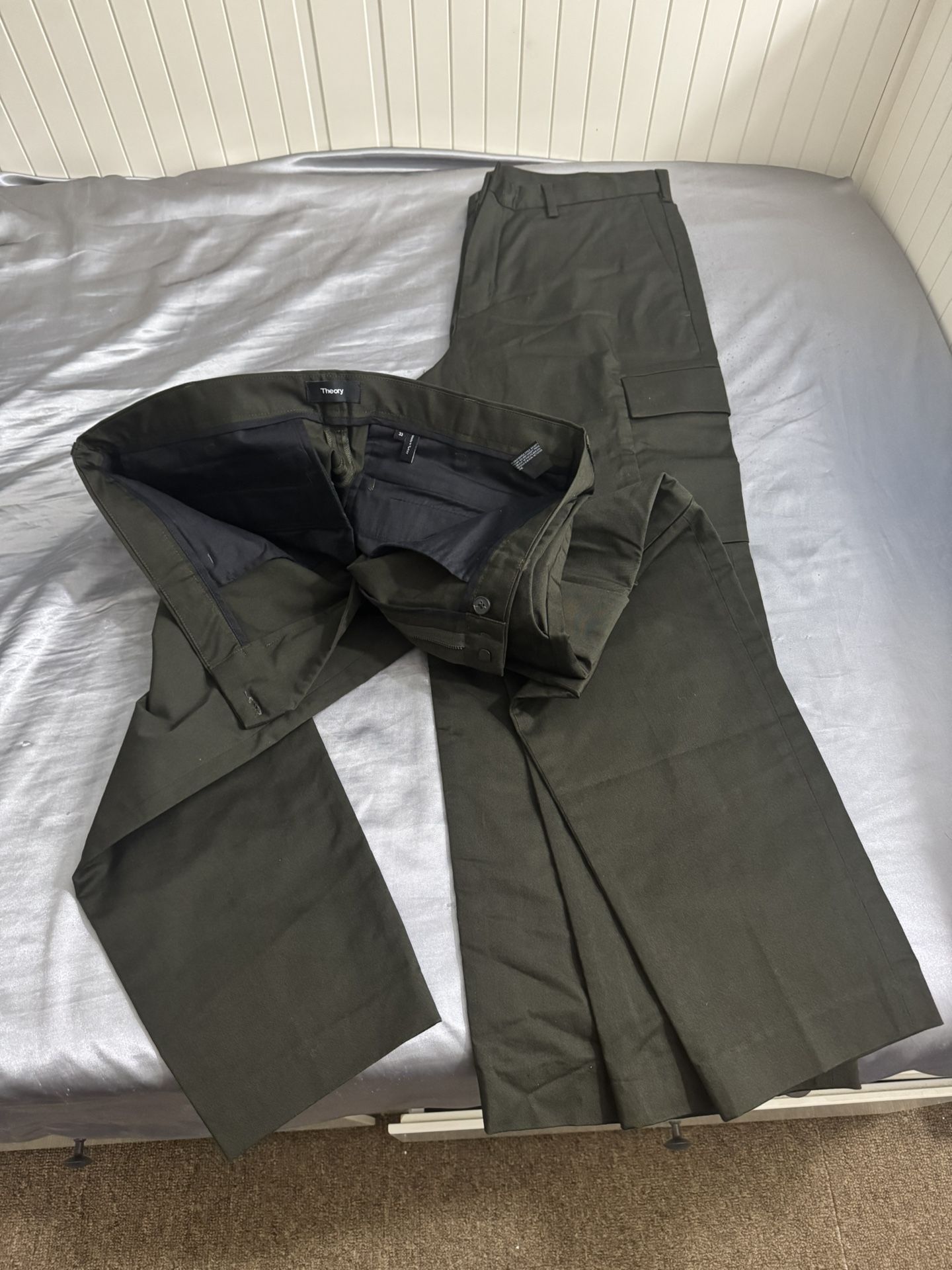 Theory Cargo Pants – Brand New, Size 33, Olive Green - photo 4