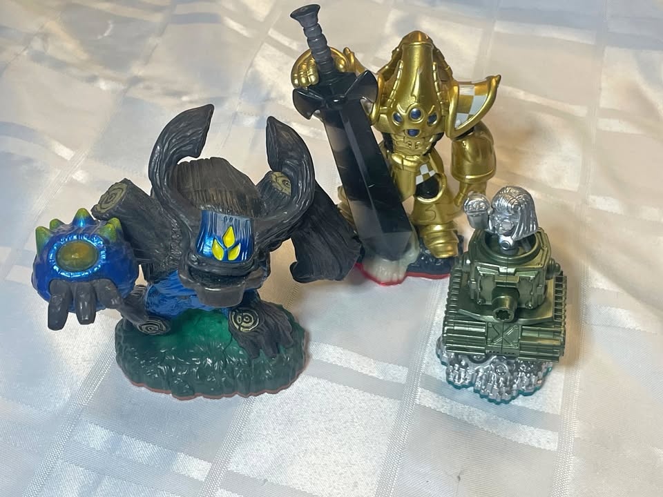 Assorted Special Variation Skylanders OBO