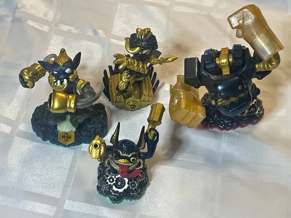 Legendary Skylander Bundle OBO