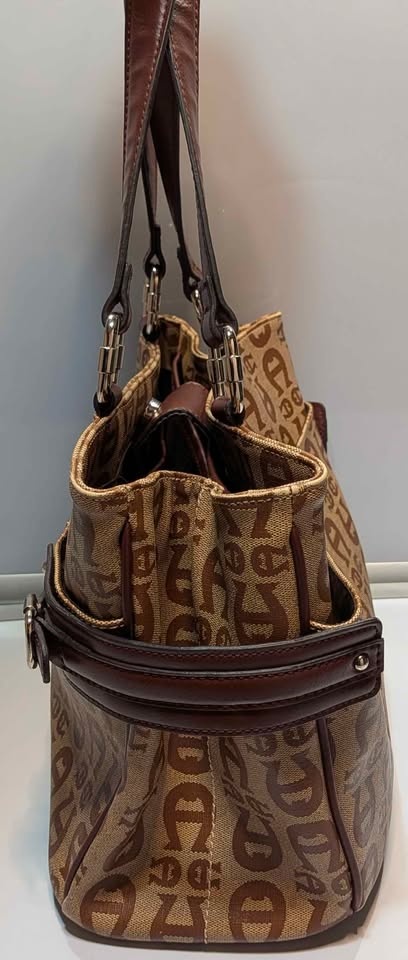 Etienne Aigner Monogram Jacquard Tote - photo 4
