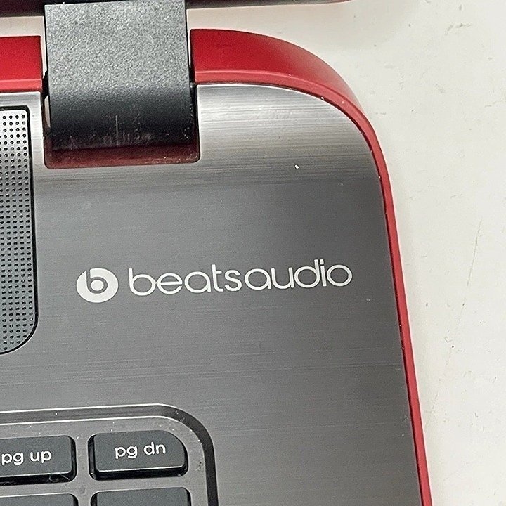 RED HP Pavilion 17 Laptop AMD A4 (8GB RAM, 1TB HDD) - photo 4