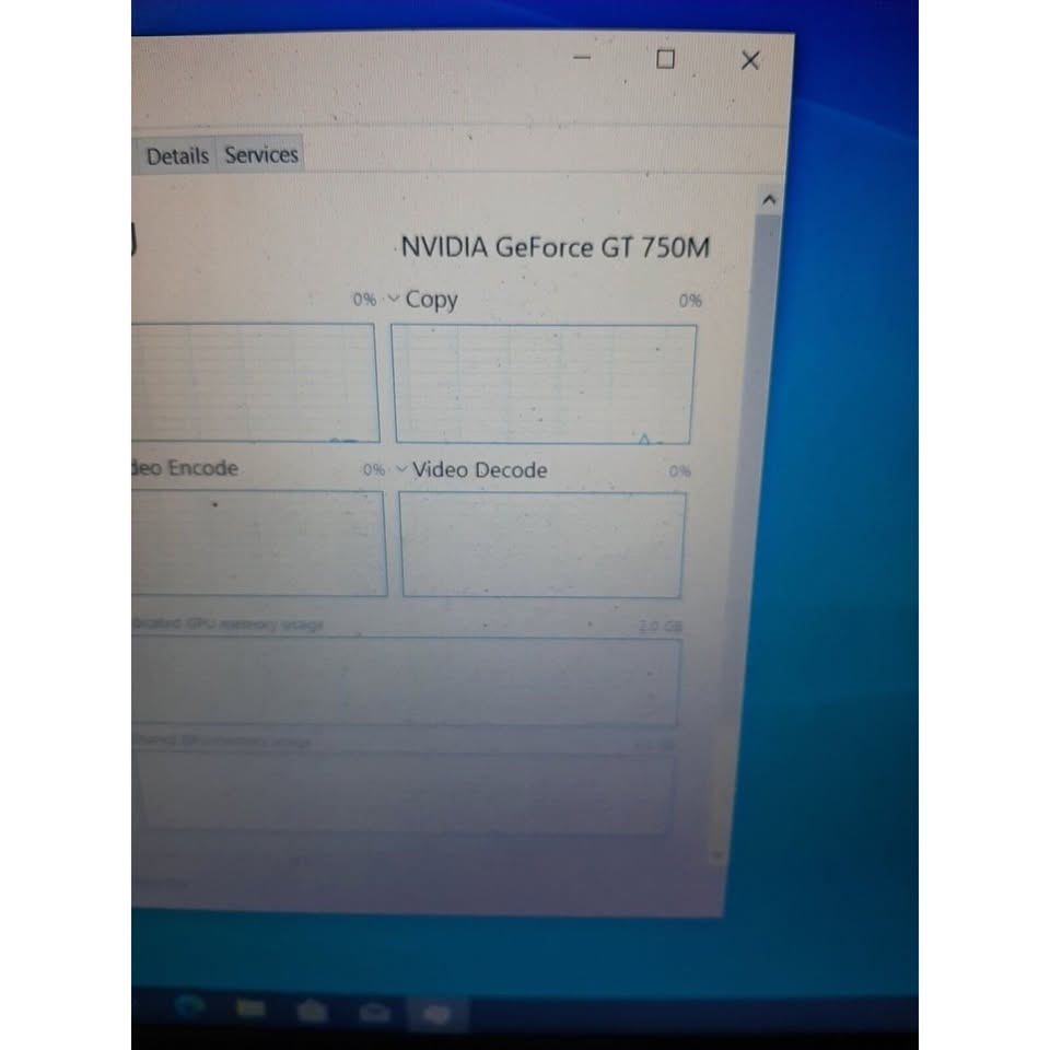 Lenovo IdeaPad Y500 i7 Laptop - Bad Display - photo 5