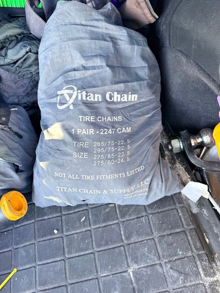 Tire chains for semi truck