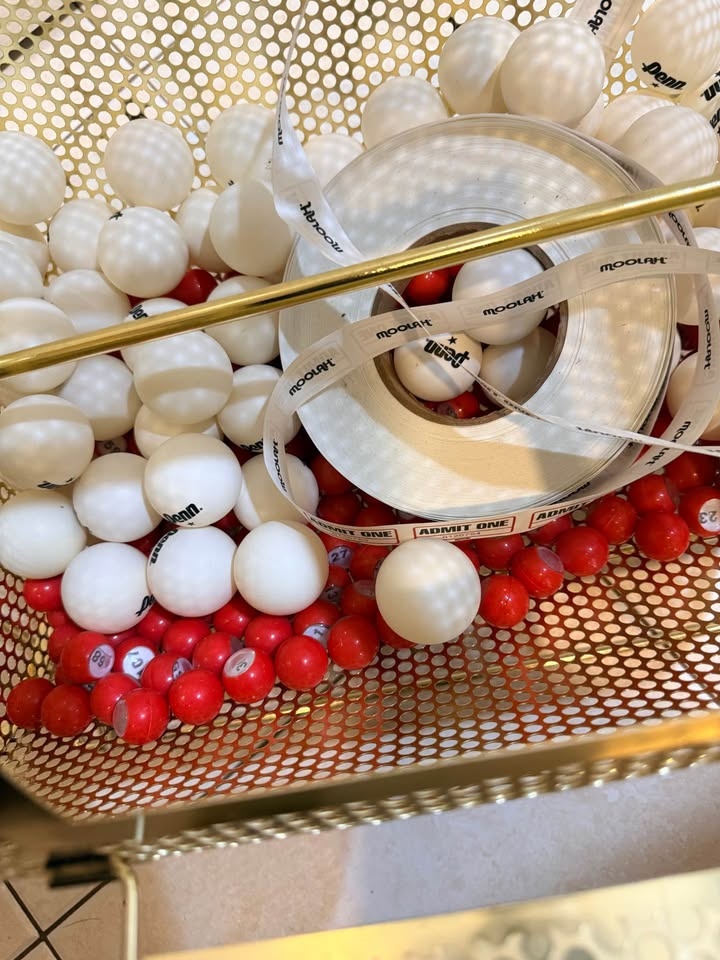 Raffle drum with 200 premium balls - photo 2