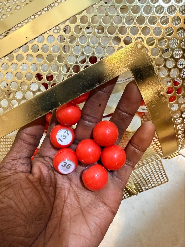 Raffle drum with 200 premium balls - photo 3
