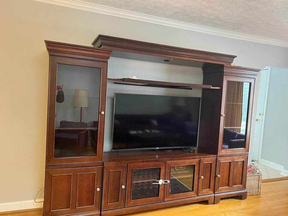 TV entertainment unit - photo 2