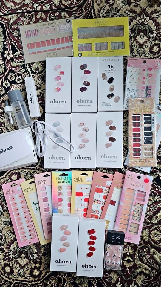 LOWEST PRICE-  Korean Gel/Strip Nail Sets + Ohora Lamp – Bundle